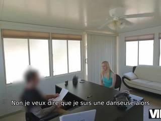 Vip4k adorable blond allie rae gladly donne son lopette.